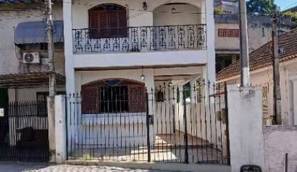 Apartamento à venda na Rua Aurélio Pinheiro, Barro Vermelho, São Gonçalo - RJ