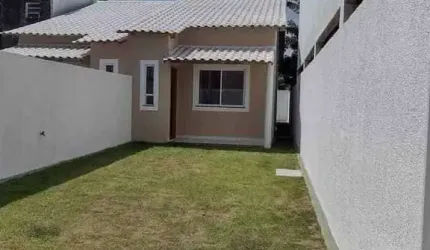 Casa à venda na Rua Trinta e Oito, Guaratiba, Rio de Janeiro - RJ