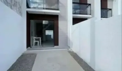 Casa à venda na Rua José Soares Ferreira (Jd Letícia), Campo Grande, Rio de Janeiro - RJ