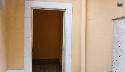 Casa para alugar na Rua Pedro Correia, Vila Meriti, Duque de Caxias - RJ