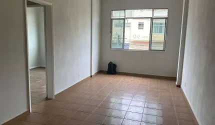 Apartamento à venda na Rua Drumond, Olaria, Rio de Janeiro - RJ