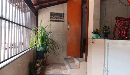 Casa para alugar na Rua Paraíso, Jardim Gramacho, Duque de Caxias - RJ