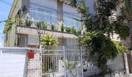 Casa para alugar na Rua General Câmara, Jardim Vinte e Cinco de Agosto, Duque de Caxias - RJ