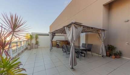 Apartamento à venda na Rua Fradique Coutinho, Pinheiros, São Paulo - SP