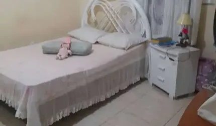 Casa à venda na Rua H, Jardim Anhangá, Duque de Caxias - RJ