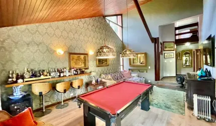 Casa à venda na Avenida São Camilo, Granja Viana, Cotia - SP