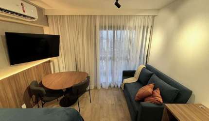 Loft para alugar na Rua Cristiano Viana, Cerqueira César, São Paulo - SP