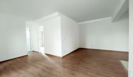 Apartamento à venda na Avenida Sebastião Davino dos Reis, Jardim Tupanci, Barueri - SP