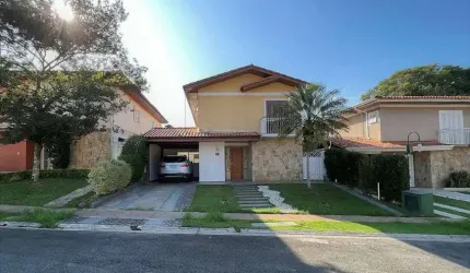 Casa de Condomínio à venda na Rua Diogo Álvares, Jardim São Paulo II, Cotia - SP