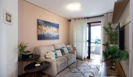 Apartamento à venda na Rua Canário, Moema, São Paulo - SP