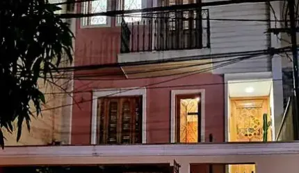 Casa à venda na Rua Doutor Augusto de Miranda, Vila Pompéia, São Paulo - SP