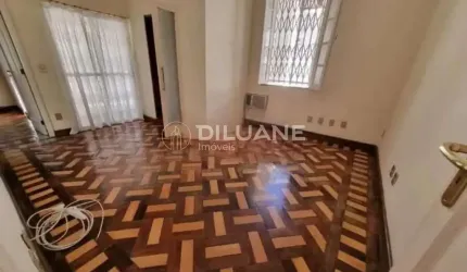 Casa à venda na Avenida Pasteur, Urca, Rio de Janeiro - RJ