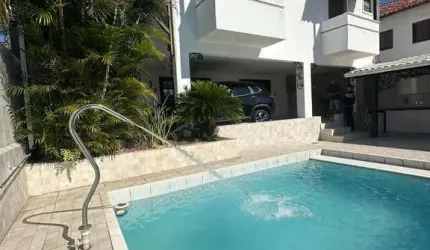 Casa de Condomínio para alugar na Rodovia Prefeito João Sampaio, Rio do Ouro, São Gonçalo - RJ