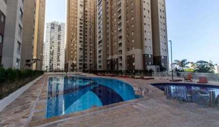 Apartamento à venda na Rua Werner Goldberg, Jardim Tupanci, Barueri - SP