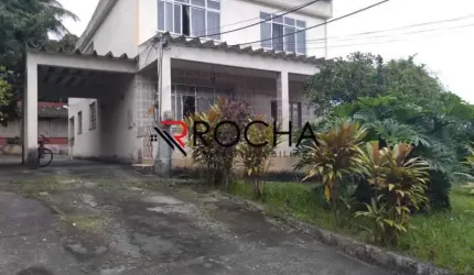Casa à venda na Rua Capitão Menezes, Praça Seca, Rio de Janeiro - RJ