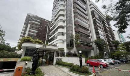 Apartamento à venda na Rua Alfredo Ceschiatti, Barra Olímpica, Rio de Janeiro - RJ