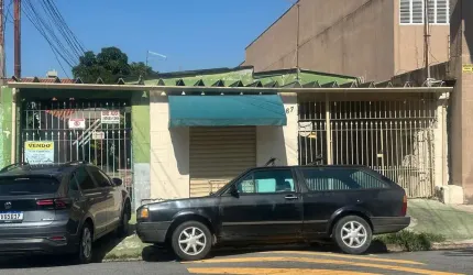 Casa à venda na Avenida Olavo Bilac, Km 18, Osasco - SP
