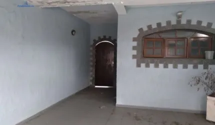 Casa à venda na Rua Ana Vieira de Almeida, Vila São José, Taubaté - SP