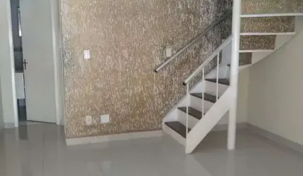 Casa de Condomínio à venda na Estrada Vereador Luiz Carlos da Silva, Galo Branco, São Gonçalo - RJ