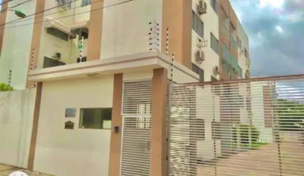 A venda apartamento em ótima localização no Edifício Itapuã