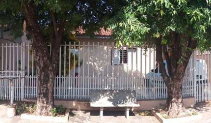 Casa com piscina no Recanto dos Pássaros em Cuiabá