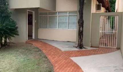 Vendo ou Alugo, casa comercial/residencial ,798m² , garagem coberta, suítes