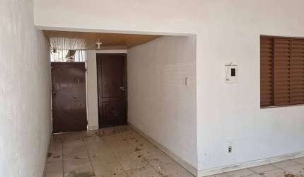 Vendo casa próximo Couto Magalhães 140m² 2 quartos garagem coberta quintal