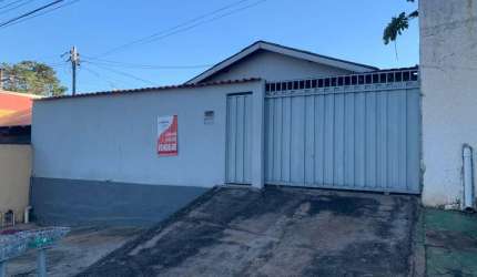 Casa a venda no bairro Contrumat, Varzea Grande