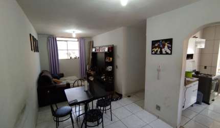 Excelente Apartamento pertinho da UEM