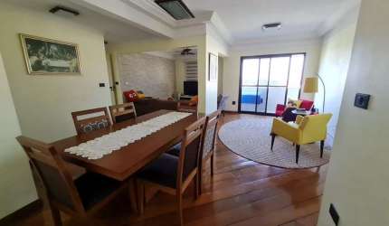 Apartamento à venda, localizado em área nobre da Nova Mogilar em Mogi das Cruzes.