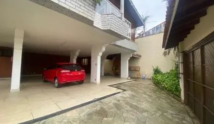 Casa Comercial e Residencial à venda no Centro de Mogi das Cruzes-SP