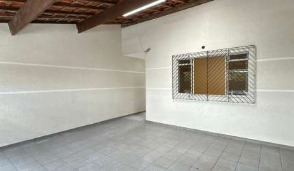 Sobrado 4 Quartos à Venda em São José dos Campos – Jardim América