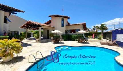 Excelente casa em localização privilegiada com 4 suítes