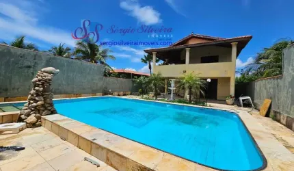 Excelente casa duplex com 7 quartos no Porto das Dunas!
