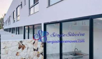 Casa duplex com lazer completo no Porto das Dunas.