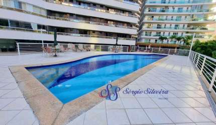 Apartamento no Meireles vista mar com 4 suítes alto padrão