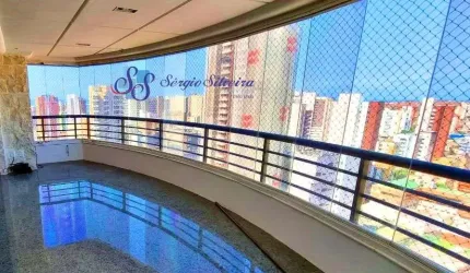 Apartamento no Meireles com 4 suítes na Leonardo Mota.