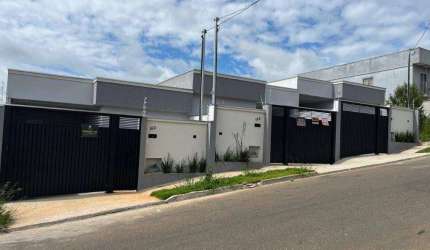 Casa com 3 dormitórios à venda, 100 m² por R$ 450.000,00 - Parque Real - Pouso Alegre/MG