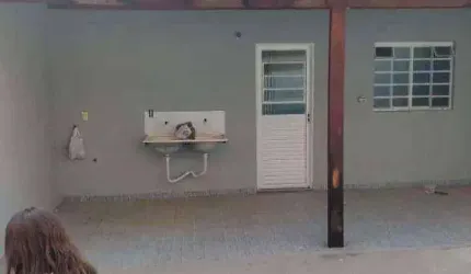 Casa com 2 dormitórios à venda, 80 m² por R$ 275.000,00 - Jardim Aeroporto - Pouso Alegre/MG