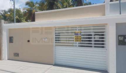 Casa à venda com 3/4 sendo 1 suíte