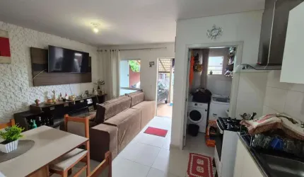 Geminado para Venda em Joinville, Costa e Silva, 2 dormitórios, 2 banheiros, 1 vaga