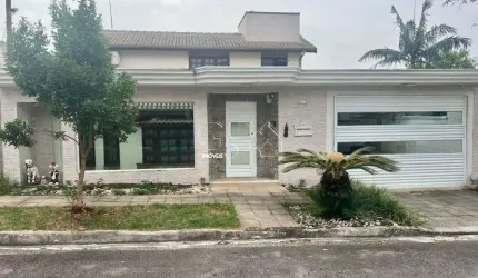 Venda de Casa em Condomínio de Alto Padrão em Nova Caieiras, Caieiras-SP: 3 Quartos, 1 Suíte, 2 Salas, 3 Banheiros, 4 Vagas, 188,70m²