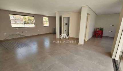 Sala Comercial Nova em fase de entrega, localizada no Bairro Jd. Botânico, Zona Sul, sala no andar superior com 81m² de área útil.