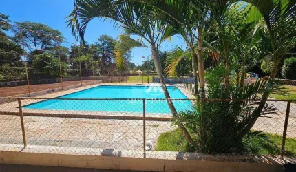 Chácara em ótima localização próximo ao Clube de Campo da Recreativa com terreno 5.424m² e 780m² de área construída.