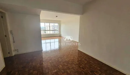Apartamento em ótima localização no Centro da Cidade com 139m² de área útil.