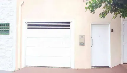 Ótima Casa Térrea para Locação – 2 Dormitórios | Localização Privilegiada!