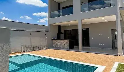 Casa 4 dormitórios com piscina em Condomínio Indaiatuba