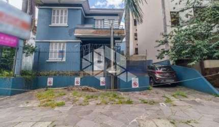Casa a venda próximo a 24 de outubro.