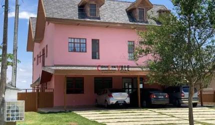 Maravilhosa casa mansão no Mirante do Vale em Jacareí