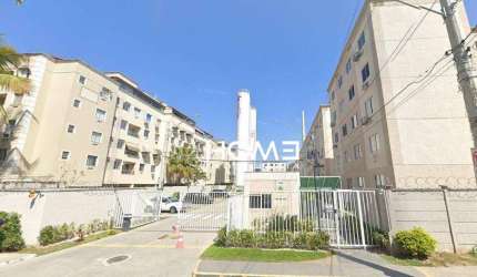 Apartamento com 2 dormitórios à venda, 40 m² por R$ 112.000 - Praça Seca - Rio de Janeiro/RJ